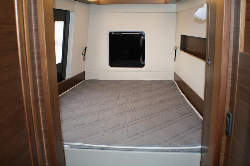 Book yachts online - catamaran - Nautitech 46 Fly - Sardinia II - rent
