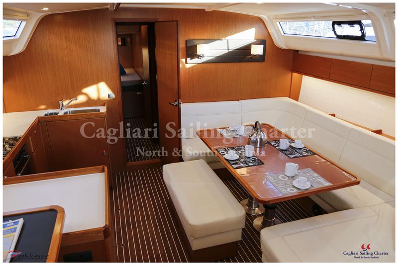 Book yachts online - sailboat - Bavaria  Cruiser 51 - Liscia Ruja - rent