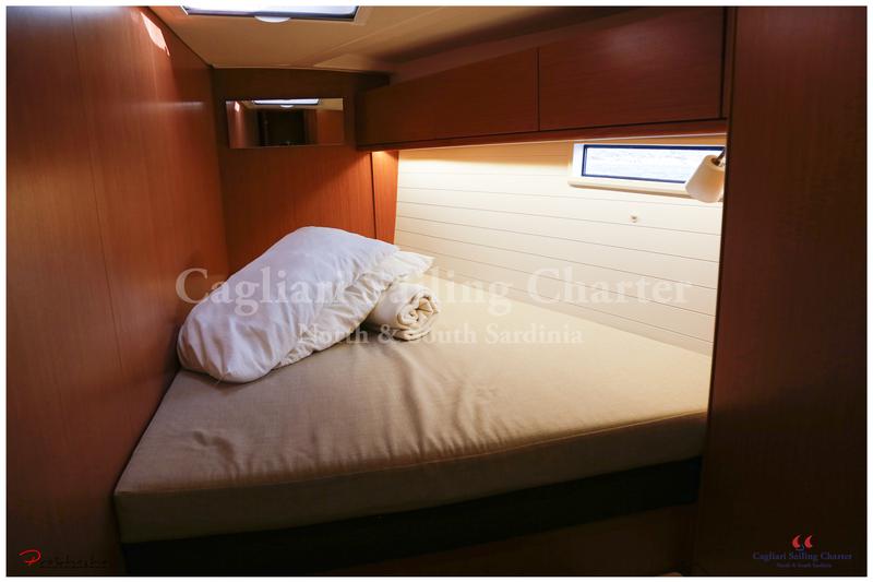 Book yachts online - sailboat - Bavaria  Cruiser 51 - Liscia Ruja - rent
