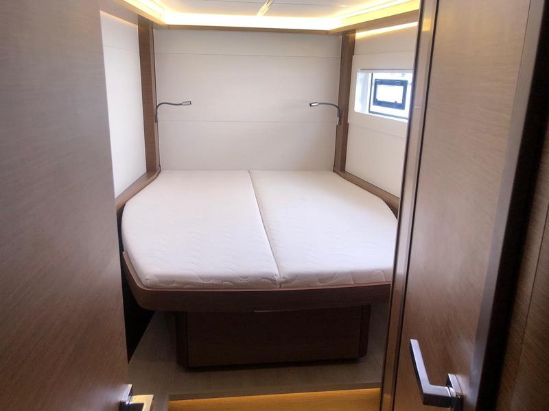 Book yachts online - catamaran - Lagoon 46 - Terra Sarda - rent