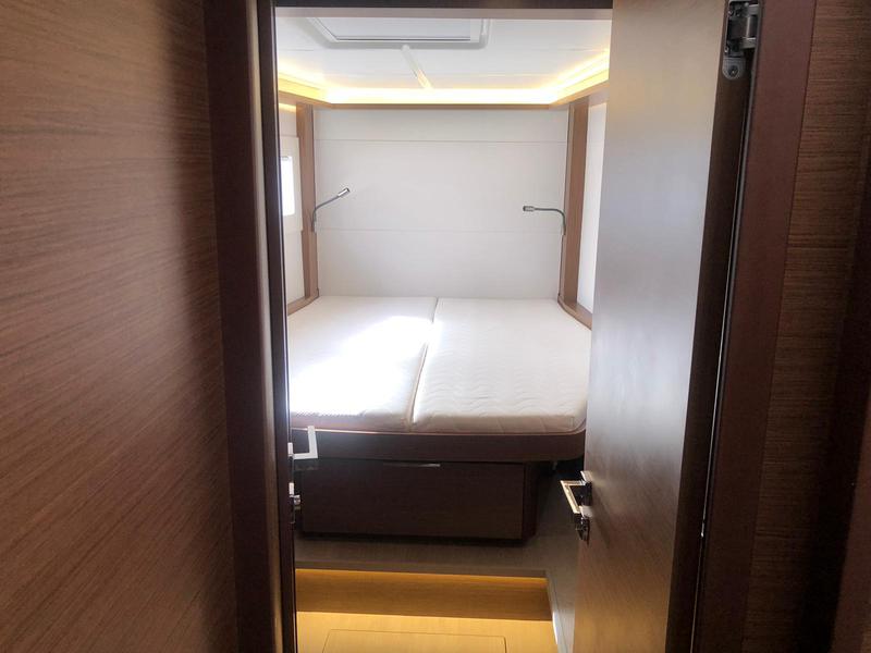 Book yachts online - catamaran - Lagoon 46 - Terra Sarda - rent