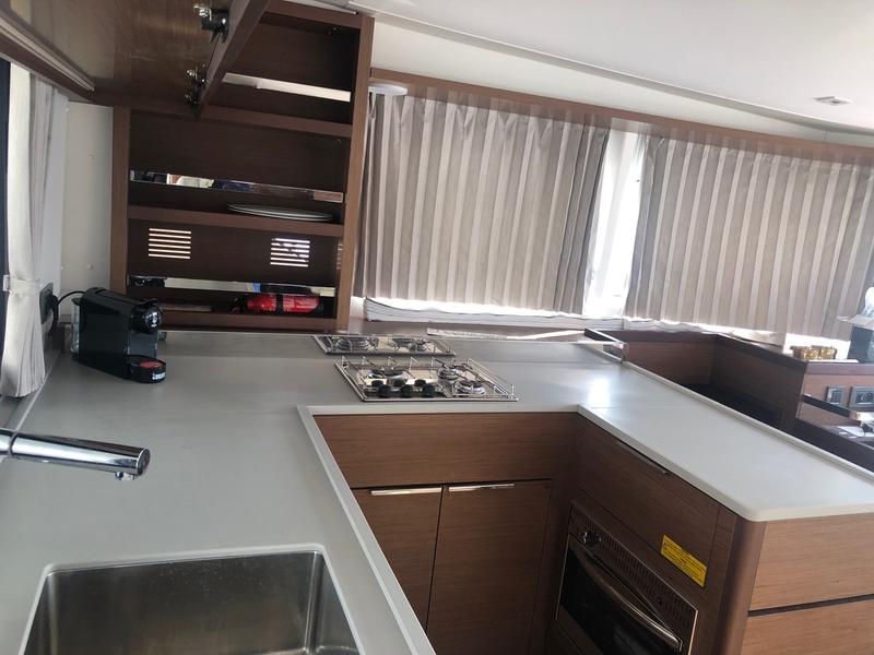 Book yachts online - catamaran - Lagoon 46 - Terra Sarda - rent