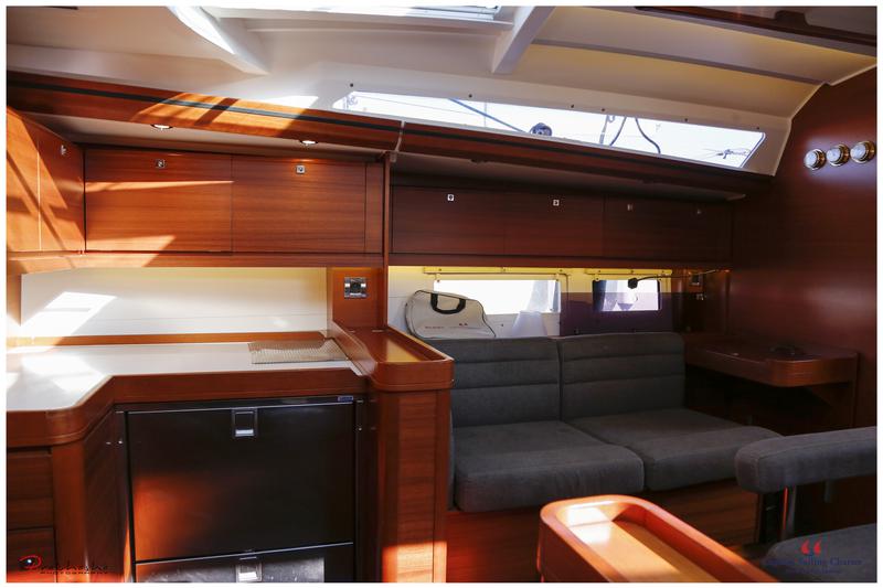 Book yachts online - sailboat - Dufour 520 GL - Cala di Volpe - rent
