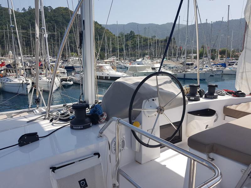 Book yachts online - catamaran - Nautitech 46 Fly - Daria II - rent