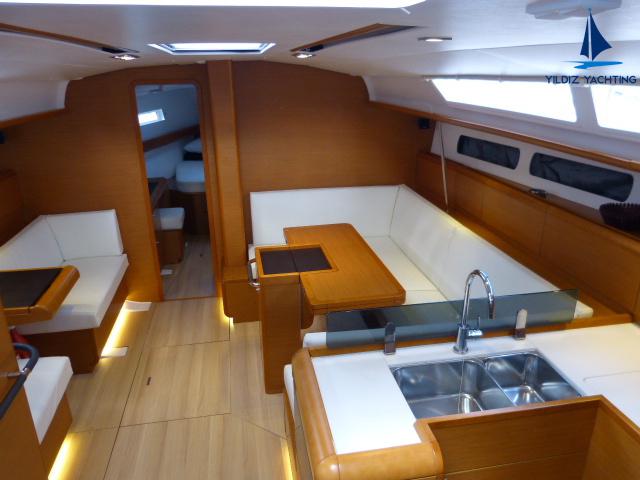 Book yachts online - sailboat - Sun Odyssey 439 - Dorothy May - rent