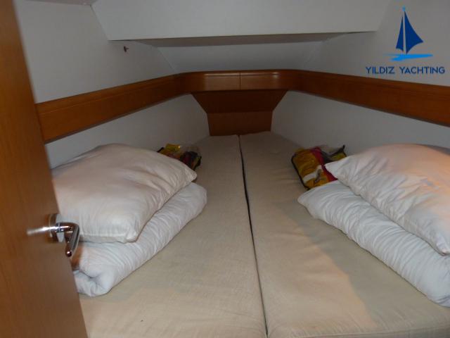 Book yachts online - sailboat - Sun Odyssey 36i - Blue Sky - rent