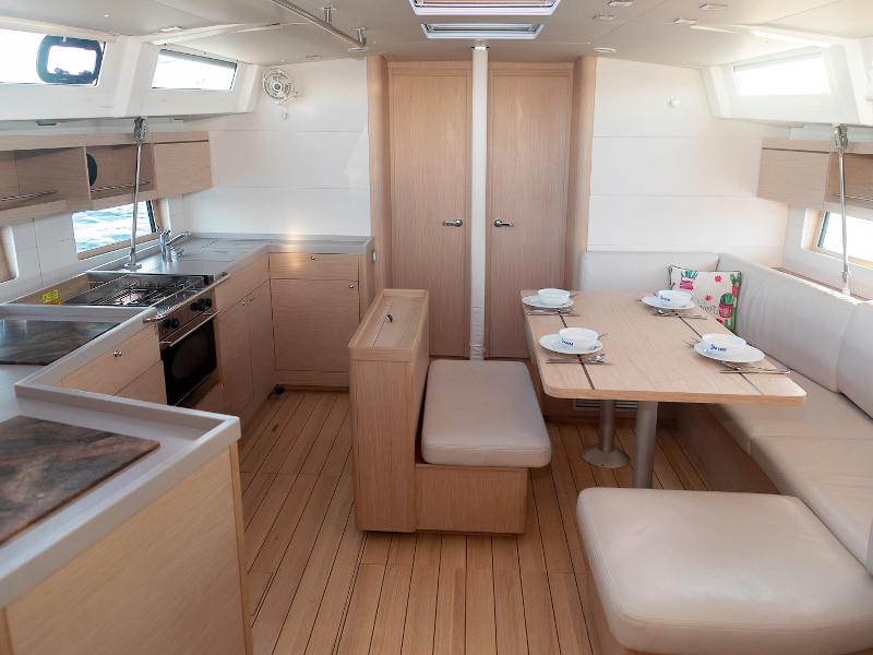 Book yachts online - sailboat - Oceanis 46.1 - KOS 46.7 - rent