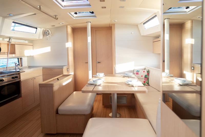 Book yachts online - sailboat - Oceanis 46.1 - KOS 46.4 - rent
