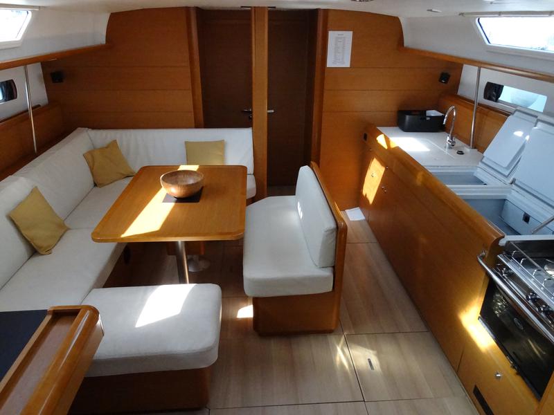 Book yachts online - sailboat - Sun Odyssey 469 - KOS 469.1 - rent