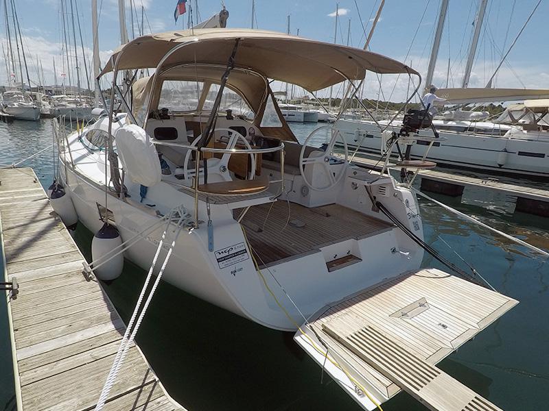 Book yachts online - sailboat - Elan 40 Impression - Silente - rent