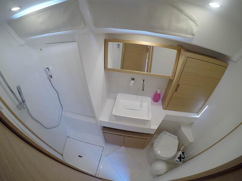 Book yachts online - sailboat - Grand Soleil 44 - Sportski Vuk 44 - rent