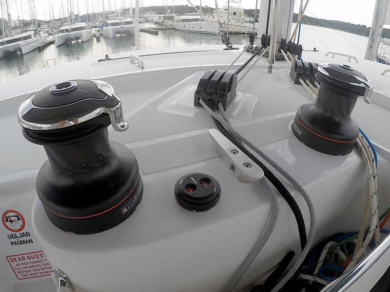 Book yachts online - catamaran - Lagoon 42 - Aymeline - rent