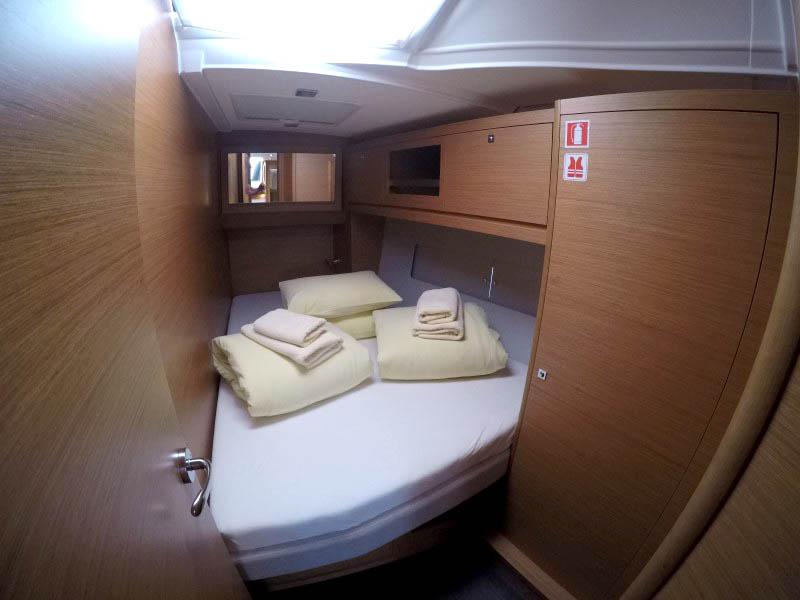 Book yachts online - sailboat - Dufour 470 GL - NEW 2023! - rent