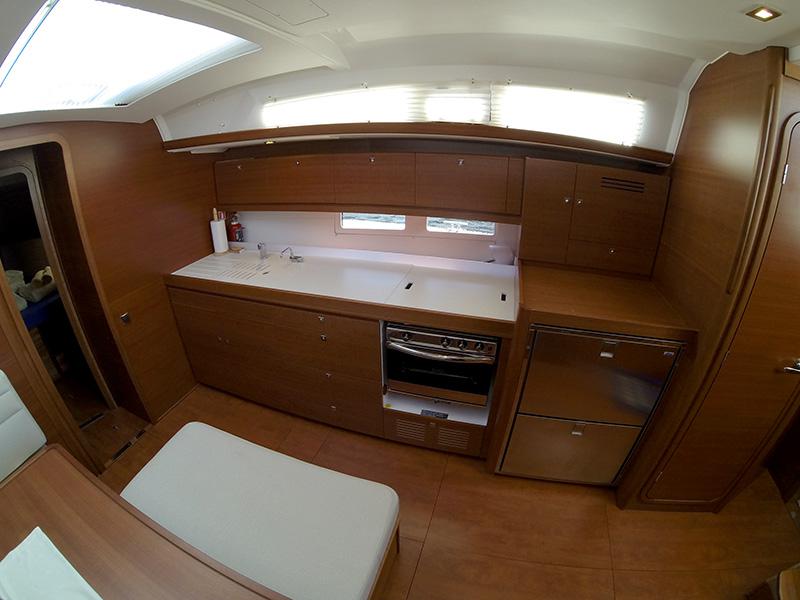 Book yachts online - sailboat - Dufour 460 - Almar - rent