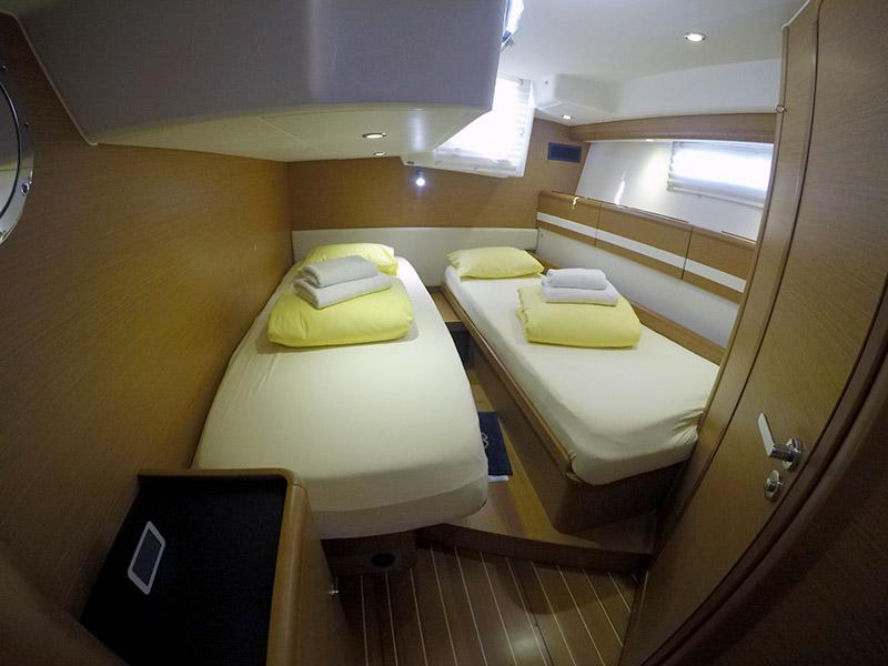Book yachts online - sailboat - Jeanneau 57 - Whyknot - rent