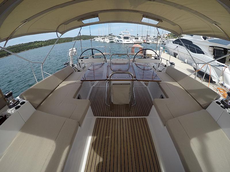 Book yachts online - sailboat - Jeanneau 57 - Whyknot - rent