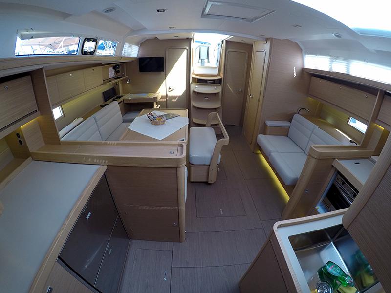 Book yachts online - sailboat - Dufour 460 GL 3 cab - Avalon II - rent
