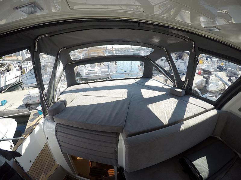 Book yachts online - motorboat - Marex 320 ACC - Aurora - rent