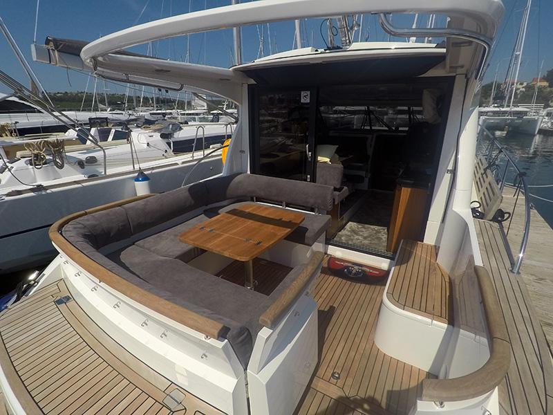 Book yachts online - motorboat - Marex 375 - North star - rent