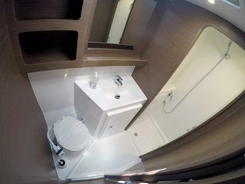 Book yachts online - catamaran - Lagoon 42 - Albion - rent