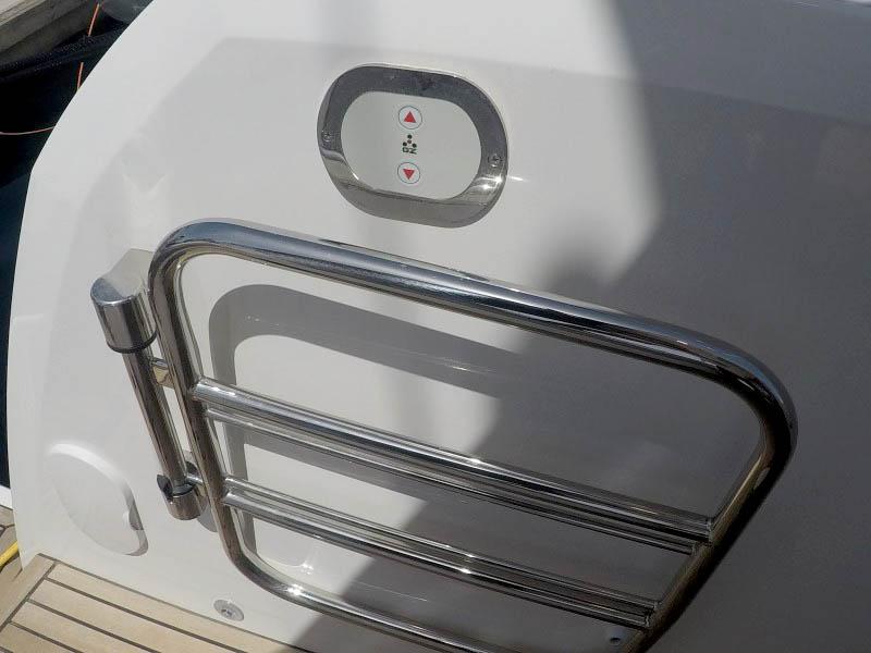 Book yachts online - motorboat - Prestige 420 Fly - Brigadoon - rent