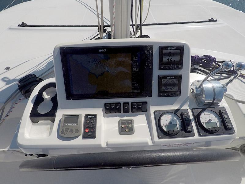 Book yachts online - catamaran - Lagoon 50 - Zuzo 1ST - rent