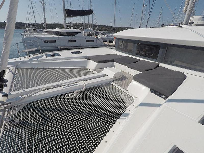 Book yachts online - catamaran - Lagoon 50 - Zuzo 1ST - rent