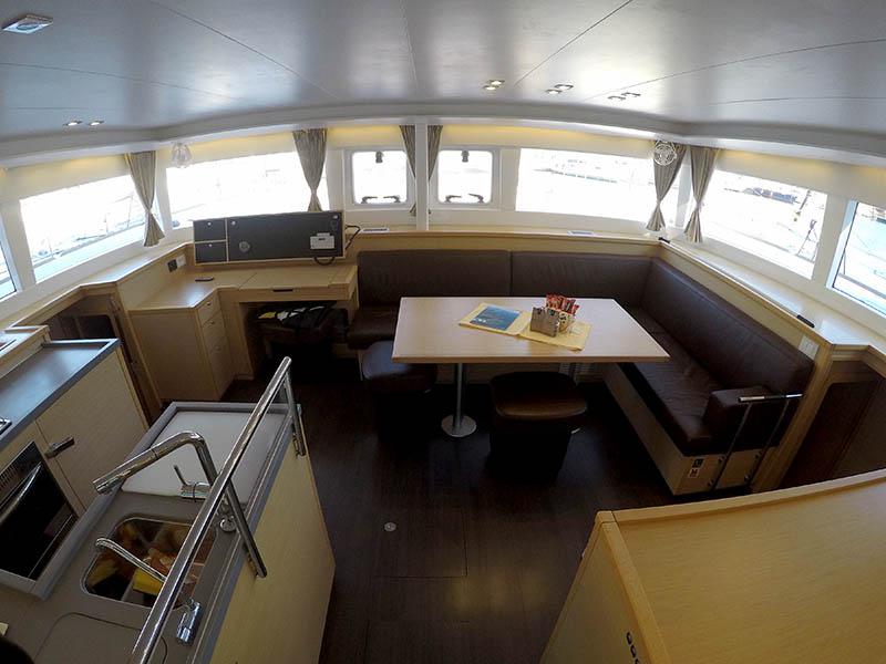 Book yachts online - catamaran - Lagoon 450 - Saelma - rent