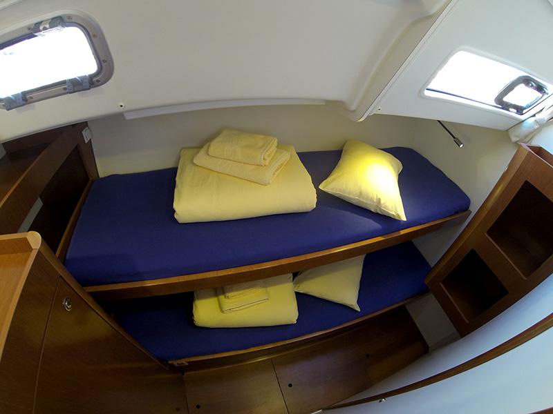 Book yachts online - sailboat - Oceanis 50 - Pika II - rent