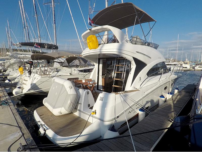 Book yachts online - motorboat - Beneteau Antares 36 - Sveti Nikola - rent