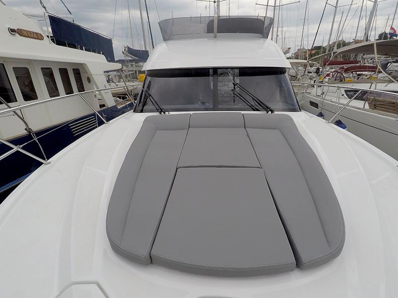 Book yachts online - motorboat - Beneteau Antares 36 - Sveti Nikola - rent