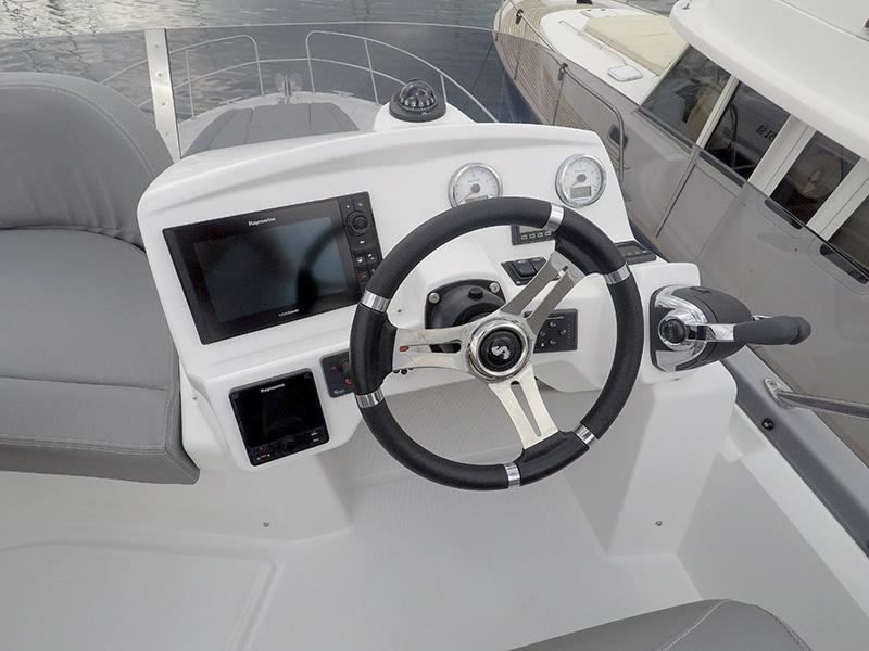 Book yachts online - motorboat - Beneteau Antares 36 - Sveti Nikola - rent