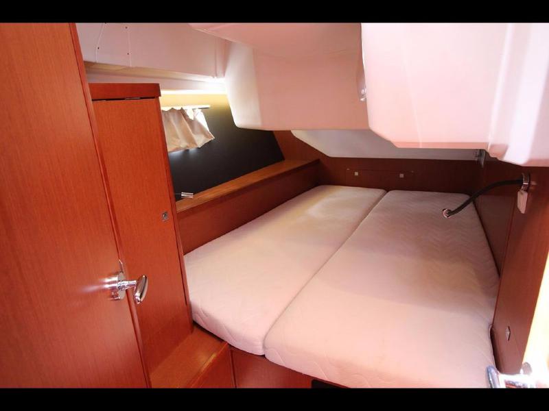 Book yachts online - sailboat - Oceanis 43 - OCEANIS 45 (2016) - LFK - rent