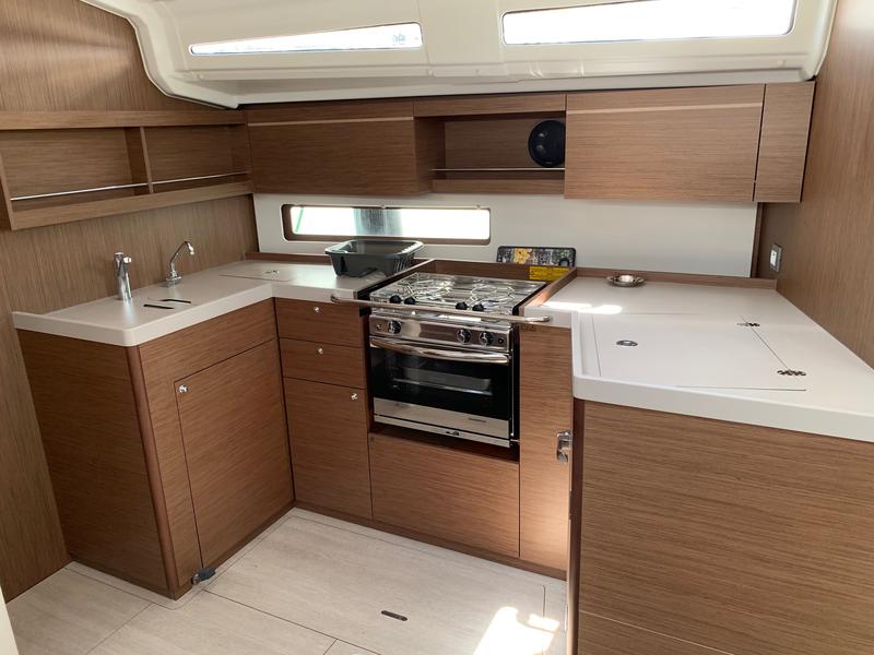 Book yachts online - sailboat - Oceanis 40.1 - AVRA - rent