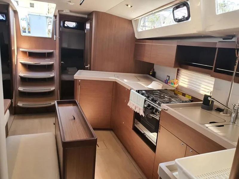 Book yachts online - sailboat - Oceanis 46.1 - OCEANIS 46.1 (2021) - VOL - rent