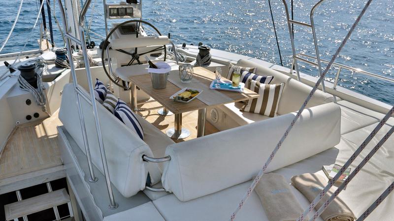Book yachts online - catamaran - Sunreef 62 - ANASSA - rent