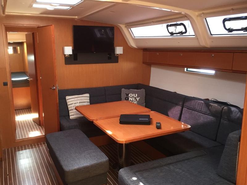 Book yachts online - sailboat - Bavaria 51 Cruiser - BAVARIA 51 CRUISER (2016) - SKI - rent