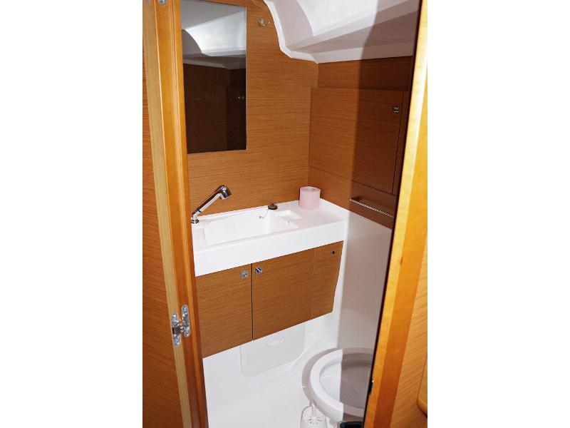 Book yachts online - sailboat - SUN ODYSSEY 509 BT - MAGIC DREAMS - rent