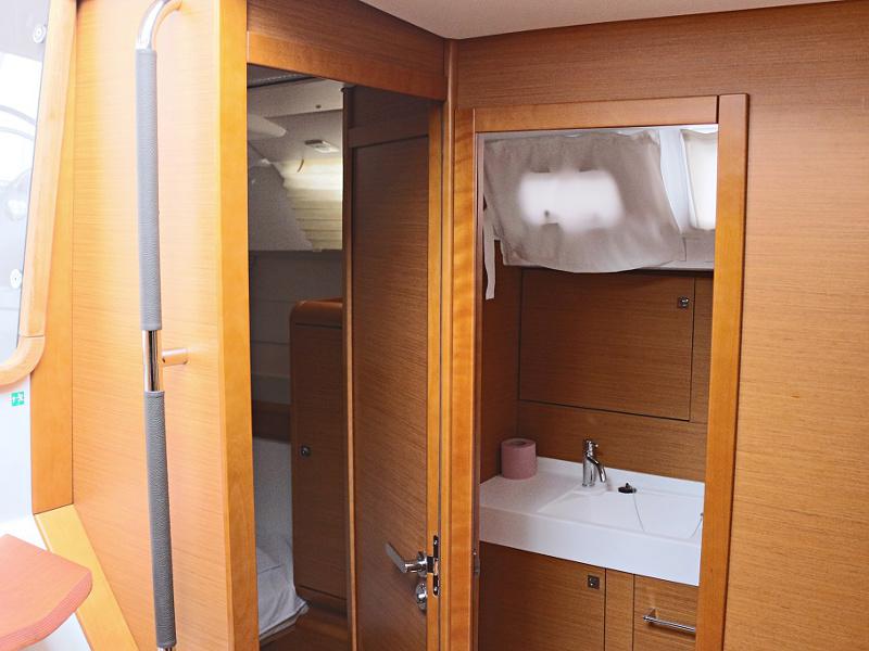 Book yachts online - sailboat - SUN ODYSSEY 509 BT - MAGIC DREAMS - rent