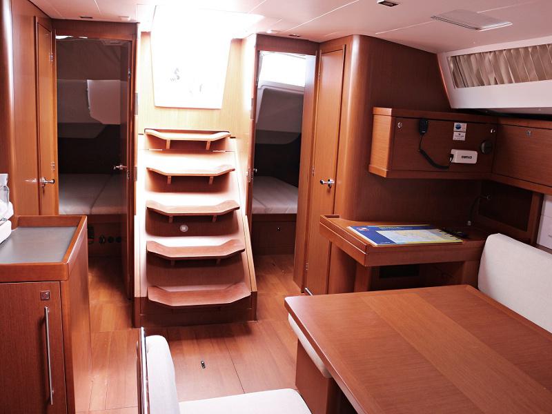 Book yachts online - sailboat - OCEANIS 48 BT - FILOMENA - rent