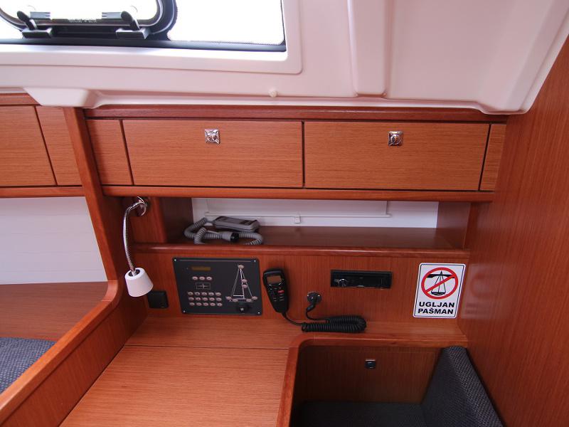 Book yachts online - sailboat - BAVARIA C 41 BT - PATRIZIA - rent