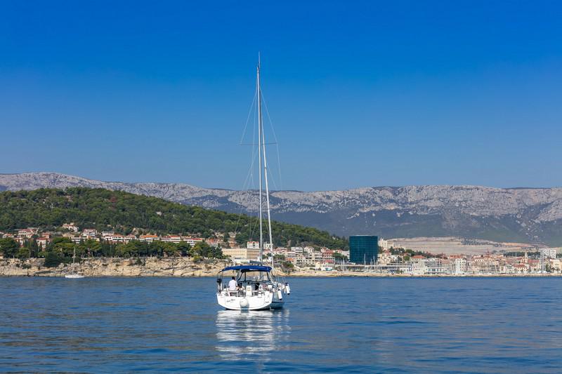 Book yachts online - sailboat - Beneteau Oceanis 38.1 - ANIMA MARIS 2 - rent