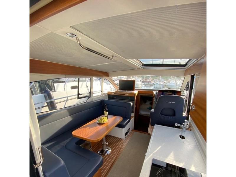 Book yachts online - motorboat - Nimbus 365 Coupé - FOURLUX - rent