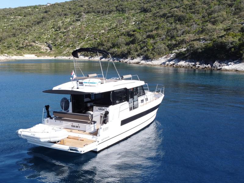Book yachts online - motorboat - Northman 1200 - MAYA BAY 3 - rent