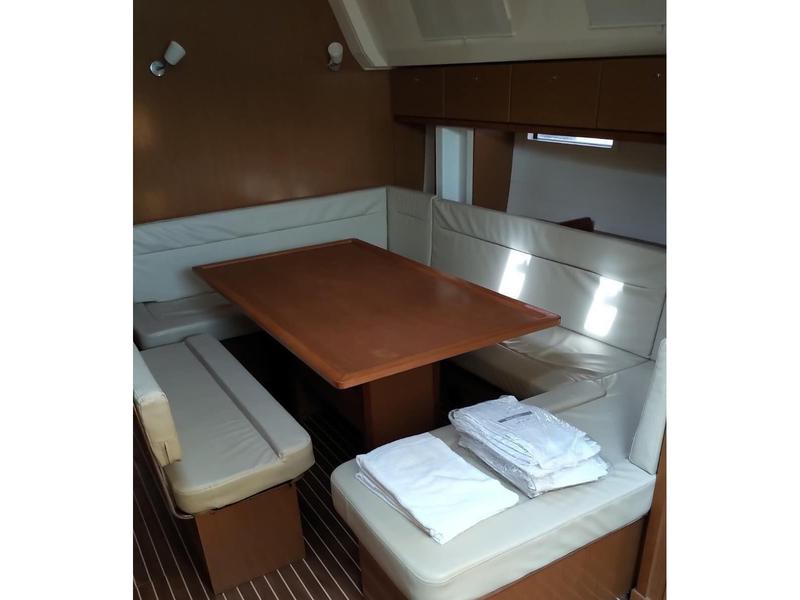 Book yachts online - sailboat - Bavaria Cruiser 50 - Ouranos - rent