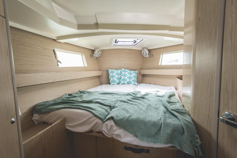 Book yachts online - sailboat - Oceanis 41.1. - Xeni - Comfort line - rent