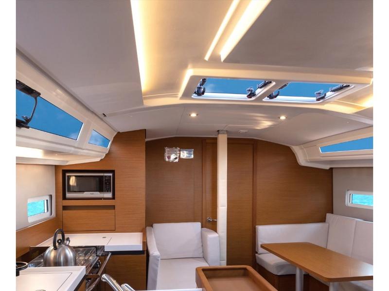 Book yachts online - sailboat - Sun Odyssey 410 - Pheia - Comfort line - rent