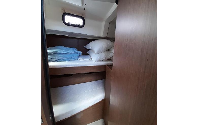 Book yachts online - sailboat - Oceanis 46.1 Performance - Okiroi - rent