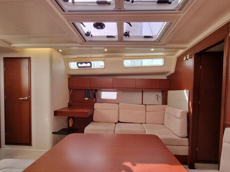 Book yachts online - sailboat - Hanse 458 - Melusine - rent