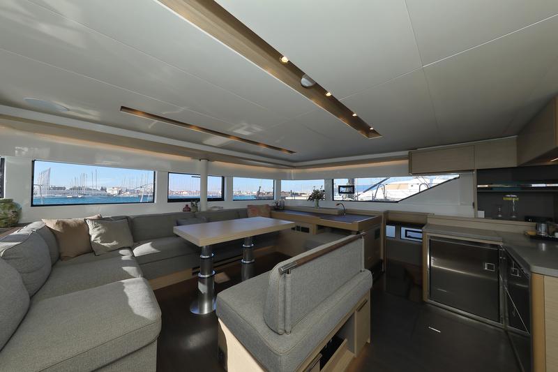 Book yachts online - catamaran - Lagoon 51 - owner version - SERENDIPITY - rent